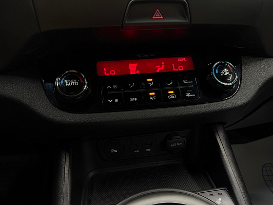 Kia Sportage Premium, 2014 года, пробег 118000 км