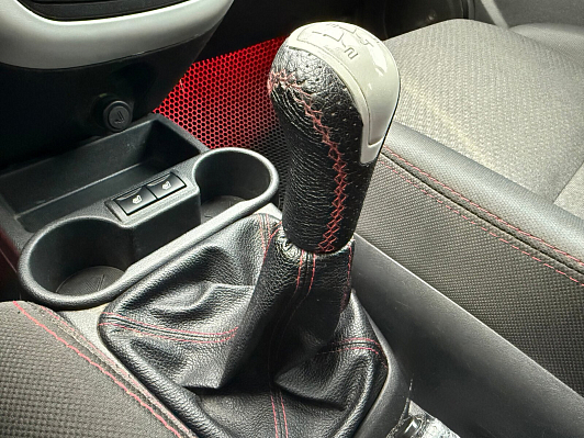 Lada (ВАЗ) Granta, 2015 года, пробег 217693 км