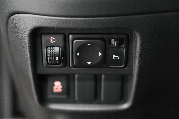 Nissan Juke SE, 2014 года, пробег 111635 км