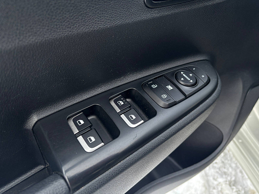 Kia Rio Comfort, 2020 года, пробег 102000 км