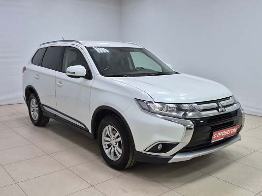 Mitsubishi Outlander Intense, 2016 года, пробег 172205 км