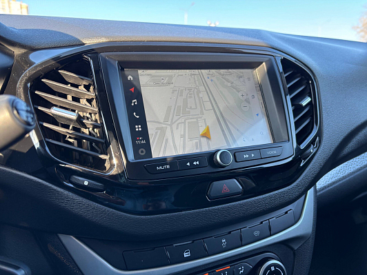 Lada (ВАЗ) Vesta Luxe, 2021 года, пробег 73072 км