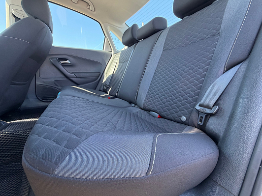 Volkswagen Polo Drive, 2018 года, пробег 123400 км