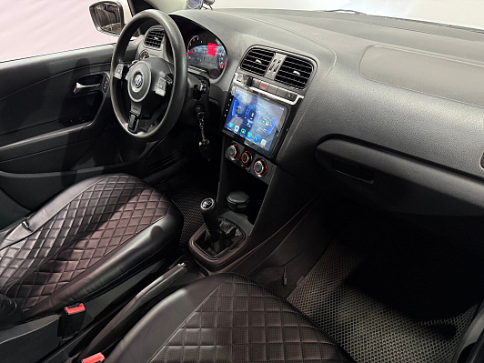 Volkswagen Polo Comfortline, 2011 года, пробег 177000 км
