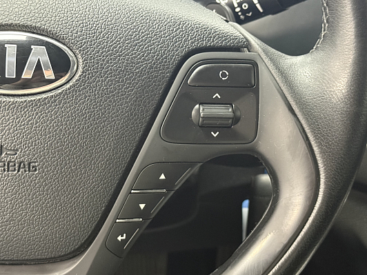 Kia Ceed, 2018 года, пробег 100000 км