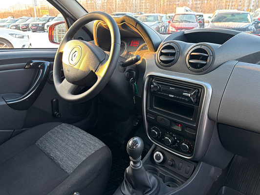 Renault Duster Expression, 2013 года, пробег 96001 км