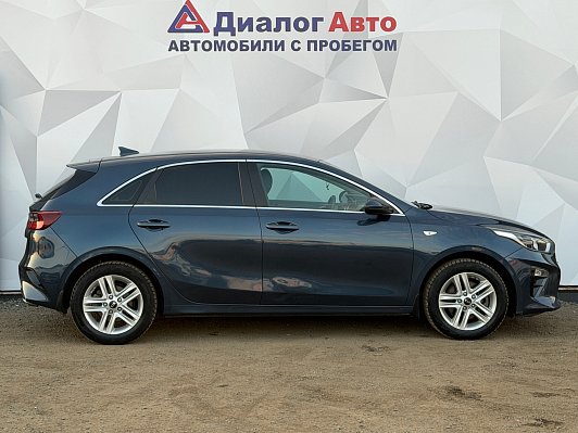Kia Ceed Prestige, 2018 года, пробег 182000 км