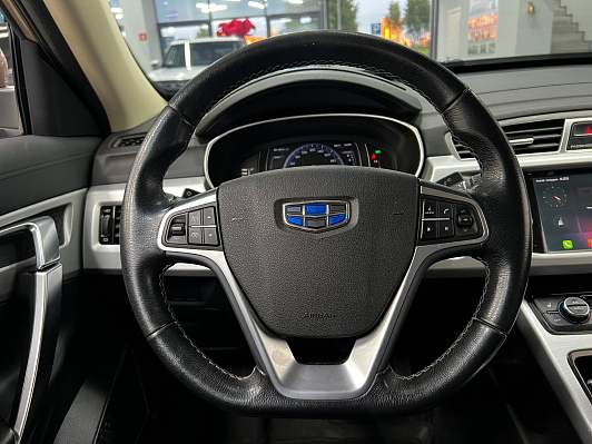 Geely Atlas Luxury, 2019 года, пробег 141981 км