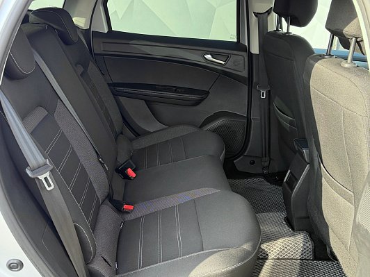 Renault Arkana Drive, 2021 года, пробег 125000 км