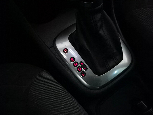 Volkswagen Polo Comfortline, 2019 года, пробег 93211 км