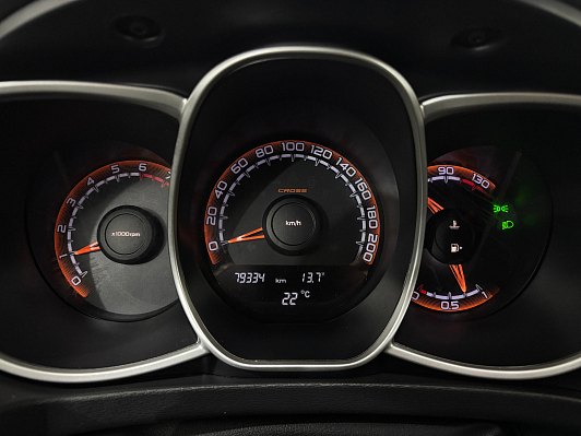 Lada (ВАЗ) Vesta Luxe Multimedia, 2018 года, пробег 79215 км