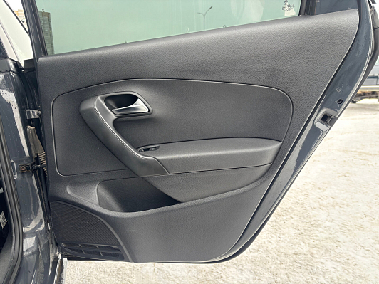 Volkswagen Polo Trendline, 2013 года, пробег 222000 км