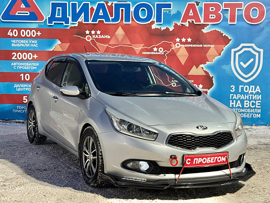 Kia Ceed Comfort, 2012 года, пробег 233000 км