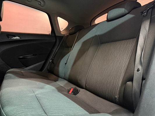 Opel Astra, 2012 года, пробег 146714 км