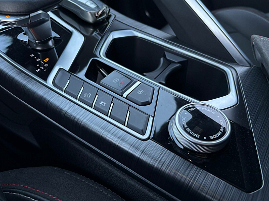 Geely Tugella, 2023 года, пробег 30100 км