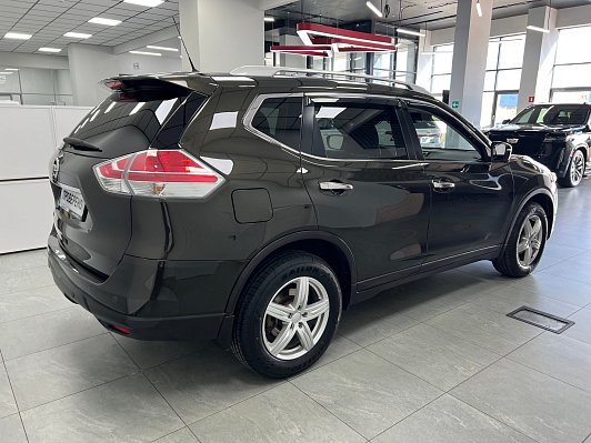Nissan X-Trail LE Top, 2016 года, пробег 137000 км