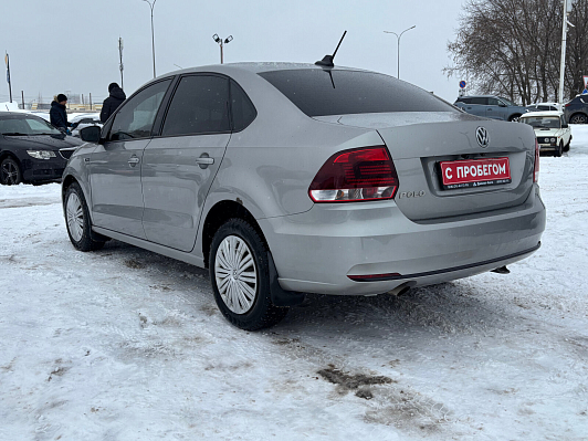 Volkswagen Polo Drive, 2018 года, пробег 225000 км
