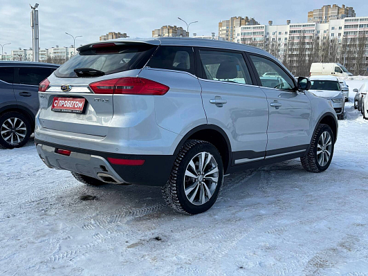 Geely Atlas Люкс + Yandex Auto, 2022 года, пробег 40873 км