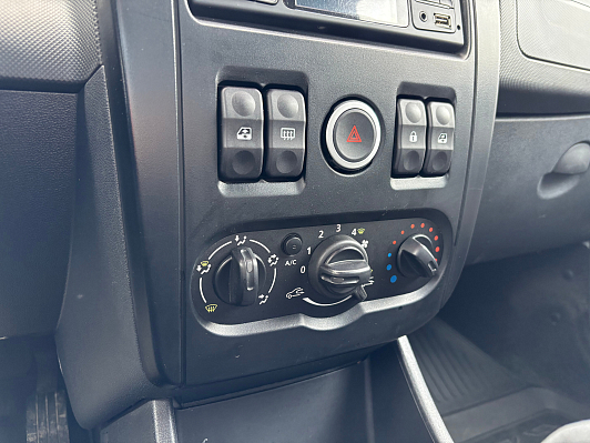 Lada (ВАЗ) Largus Luxe Prestige Glonass (5 мест) (2018-2019), 2020 года, пробег 95376 км