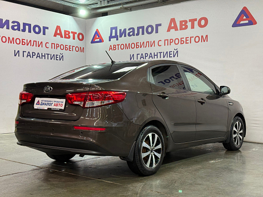 Kia Rio, 2016 года, пробег 120000 км