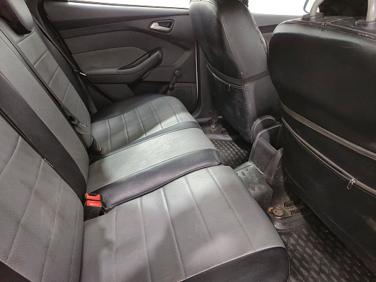 Ford Focus Trend, 2012 года, пробег 233777 км