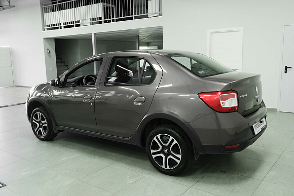 Renault Logan Stepway Life City, 2019 года, пробег 150000 км