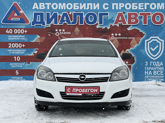 Opel Astra, 2012 года, пробег 234642 км