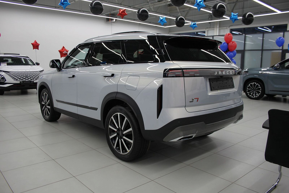 Jaecoo J7 Комфорт, серебряный