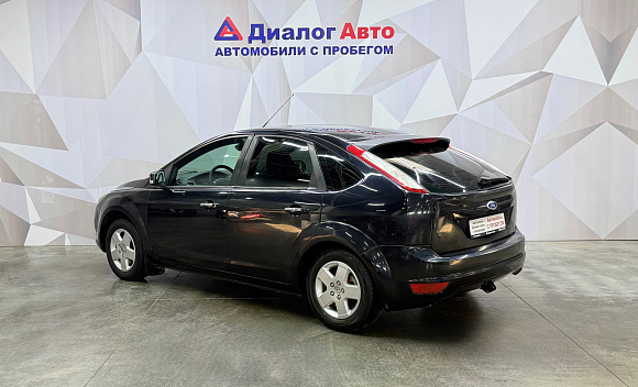 Ford Focus Ghia, 2010 года, пробег 226577 км