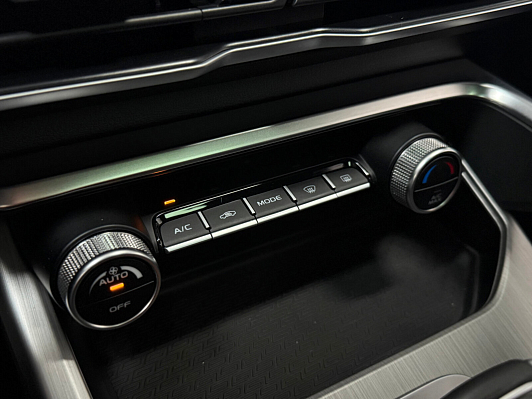 Geely Coolray Flagship, 2021 года, пробег 99960 км