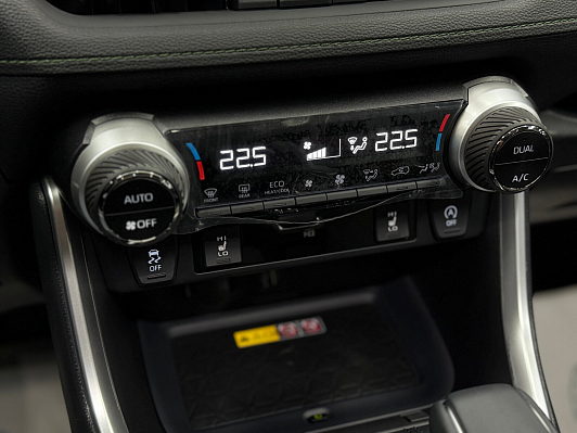 Toyota RAV4 Adventure Ultimate, 2025 года, пробег 40 км