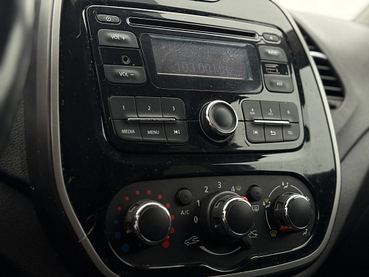 Renault Kaptur Drive, 2017 года, пробег 140541 км