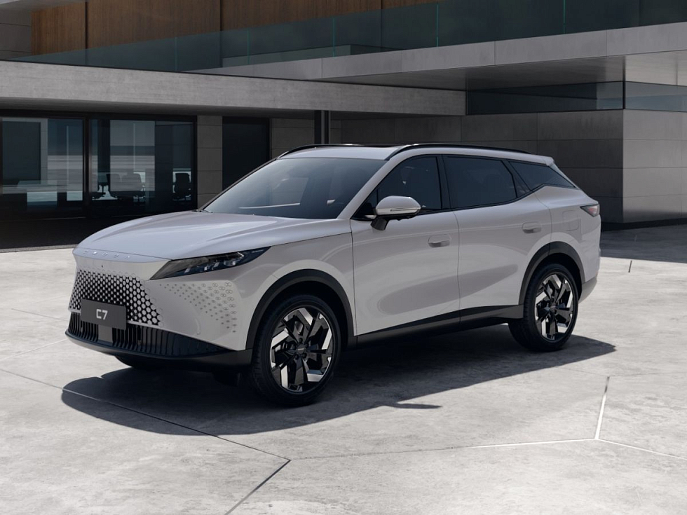 Omoda C7 Active, серебряный