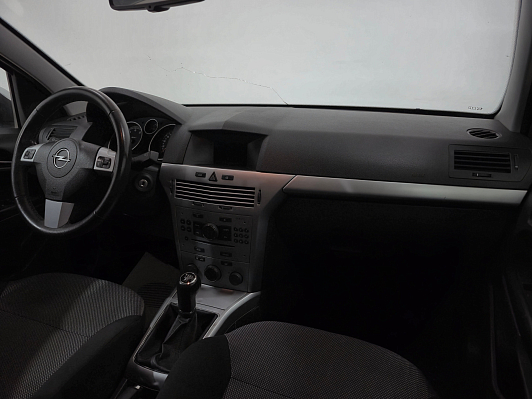 Opel Astra Enjoy, 2011 года, пробег 202126 км