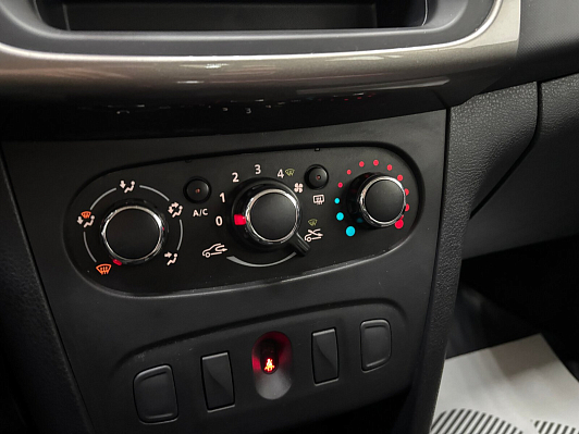 Renault Sandero Drive, 2020 года, пробег 58301 км