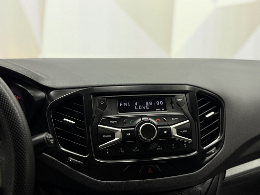 Lada (ВАЗ) Vesta Comfort, 2017 года, пробег 179159 км