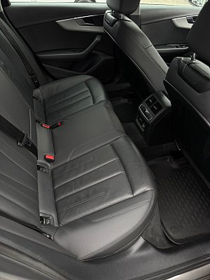 Audi A4 35 TFSI S tronic Edition One, 2020 года, пробег 124378 км