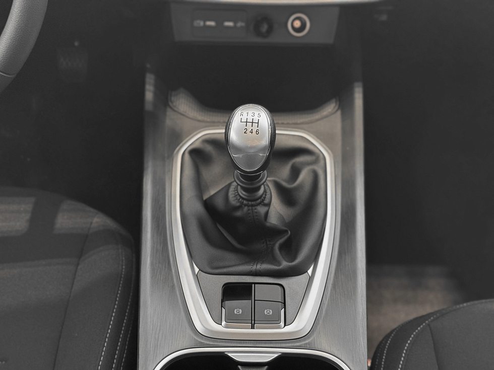 Haval Jolion Комфорт, черный