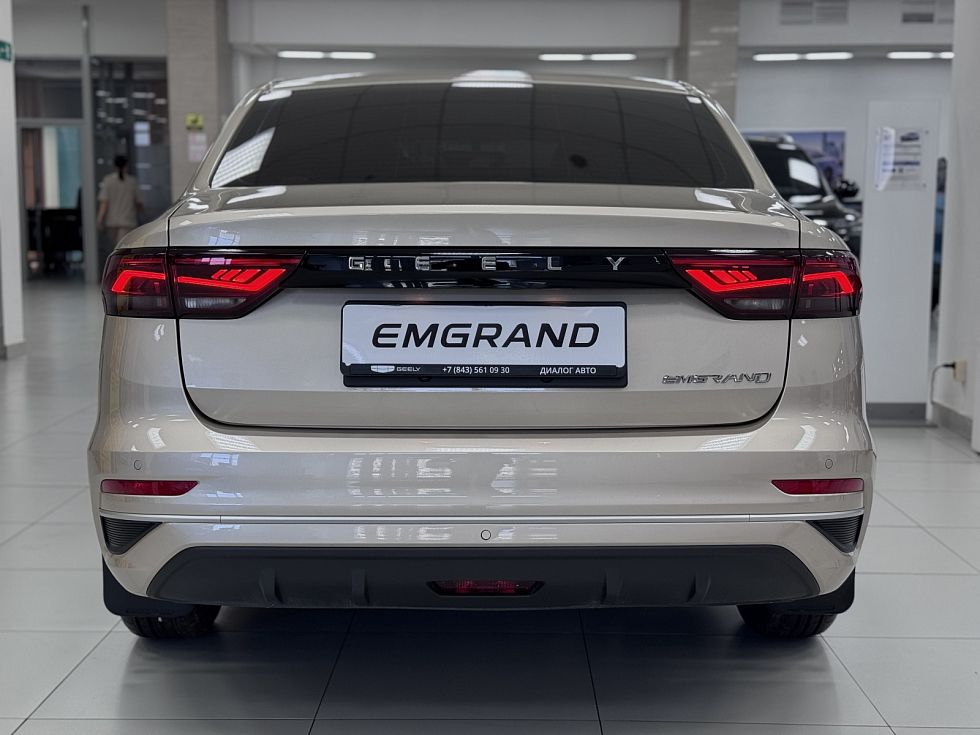 Geely Emgrand Flagship, бежевый