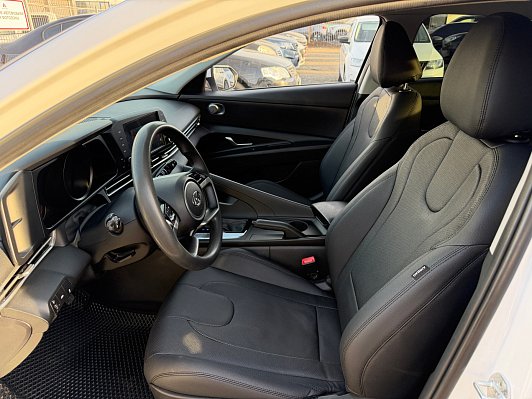 Hyundai Avante, 2022 года, пробег 117291 км