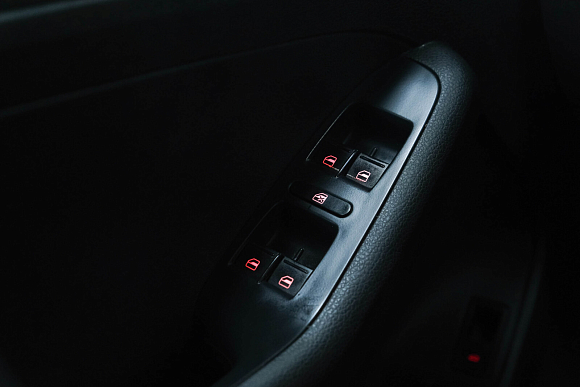 Volkswagen Jetta Conceptline, 2014 года, пробег 218000 км