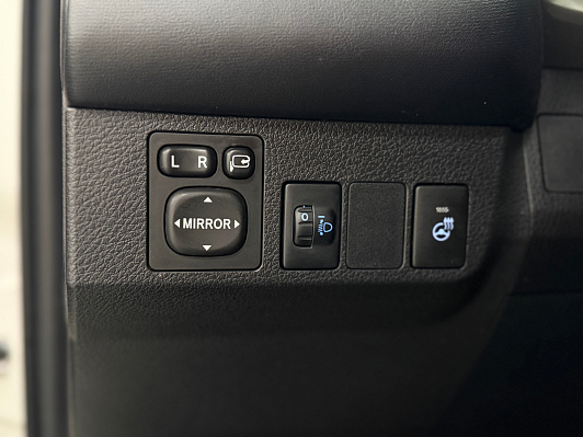 Toyota RAV4, 2017 года, пробег 125700 км