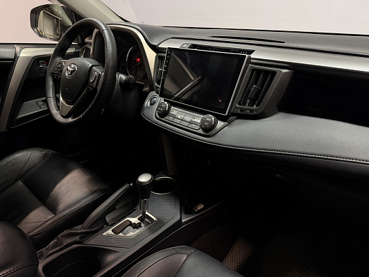 Toyota RAV4, 2014 года, пробег 179000 км