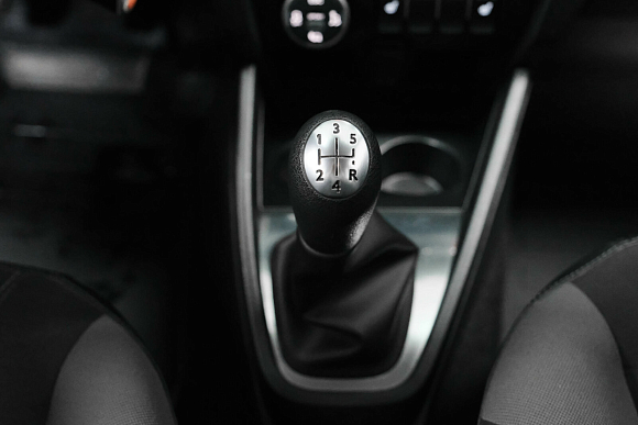 Lada (ВАЗ) XRAY Comfort, 2018 года, пробег 40000 км