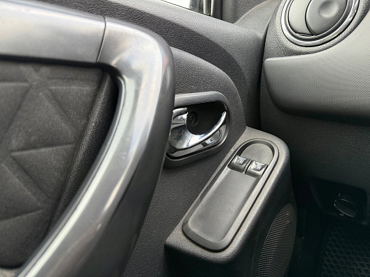 Renault Duster Privilege, 2017 года, пробег 175242 км