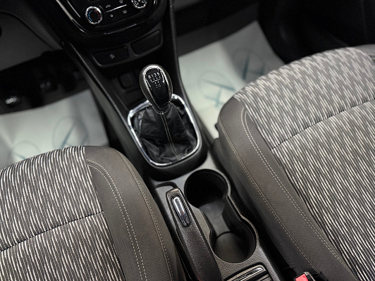 Opel Mokka Essentia, 2014 года, пробег 203412 км
