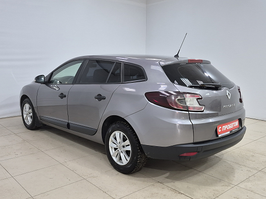 Renault Megane, 2010 года, пробег 235128 км