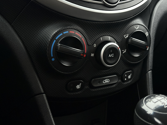 Hyundai Solaris Comfort, 2012 года, пробег 181345 км