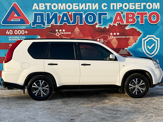 Nissan X-Trail XE, 2013 года, пробег 226563 км