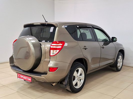 Toyota RAV4, 2010 года, пробег 130858 км